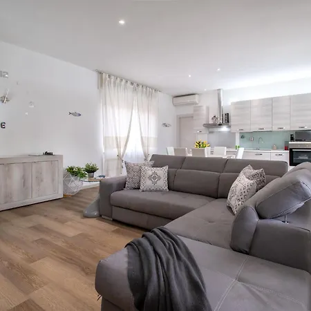 Lorenas'home By Interhome Olbia